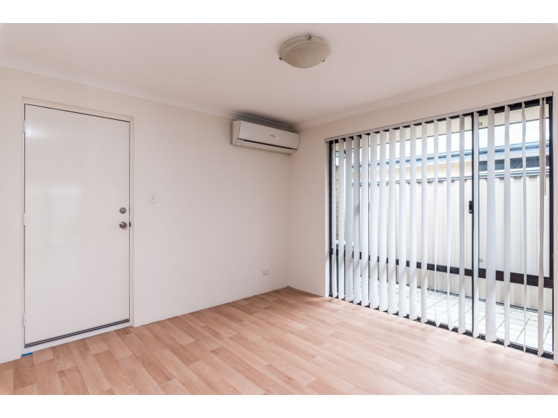 6 Atkinson Way, Canning Vale WA 6155