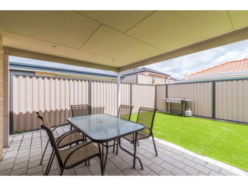 6 Atkinson Way, Canning Vale WA 6155