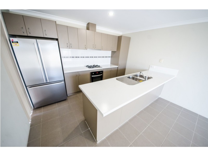 1/37 Oman Pass, Canning Vale WA 6155