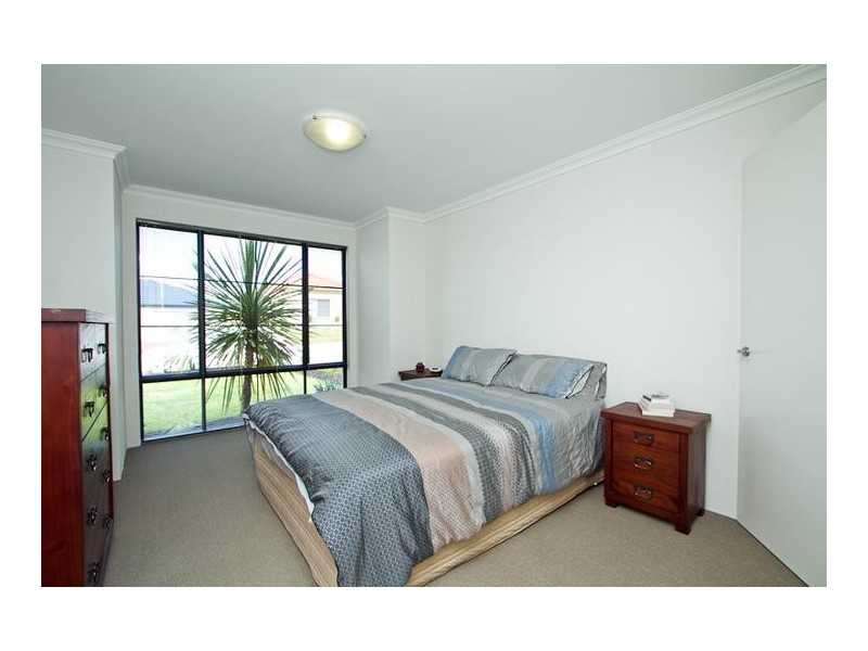 4 Bradshaw Street, Canning Vale WA 6155