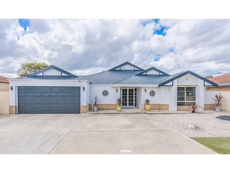 36 Ashridge Turn, Canning Vale WA 6155