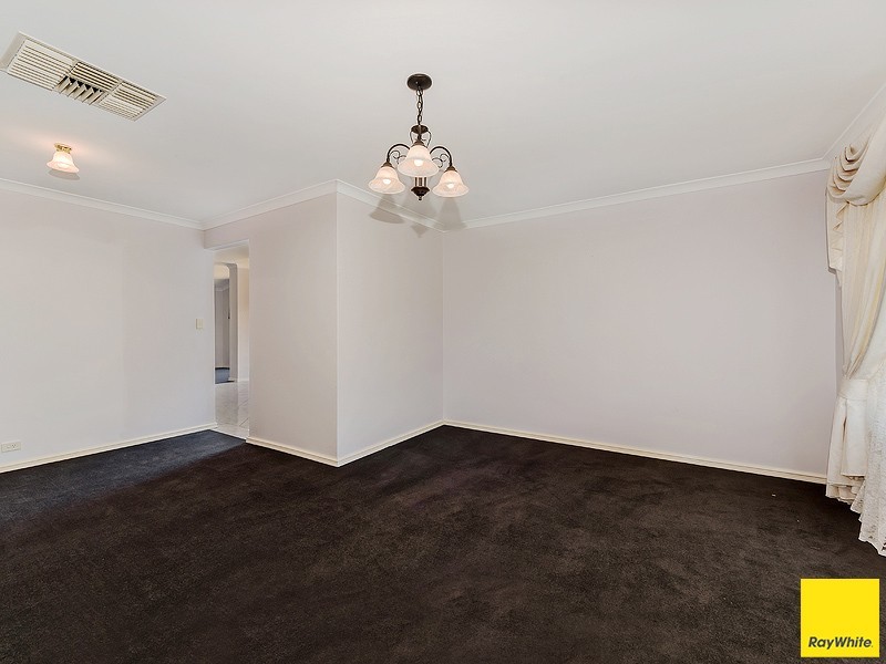 18 Madden Place, Huntingdale WA 6110