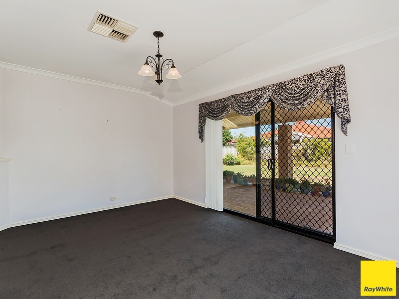 18 Madden Place, Huntingdale WA 6110