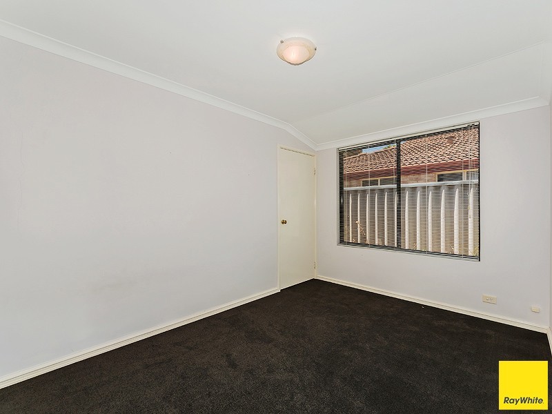 18 Madden Place, Huntingdale WA 6110