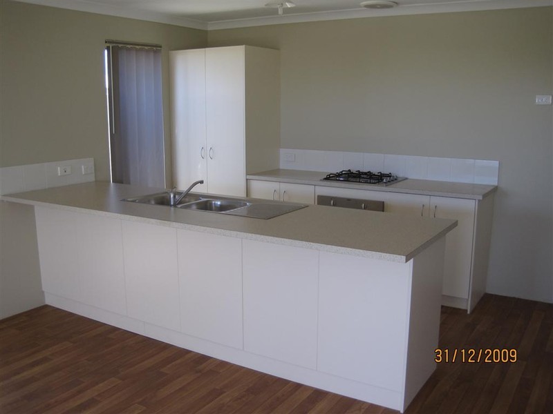 25 Tipperary Bend, Canning Vale WA 6155