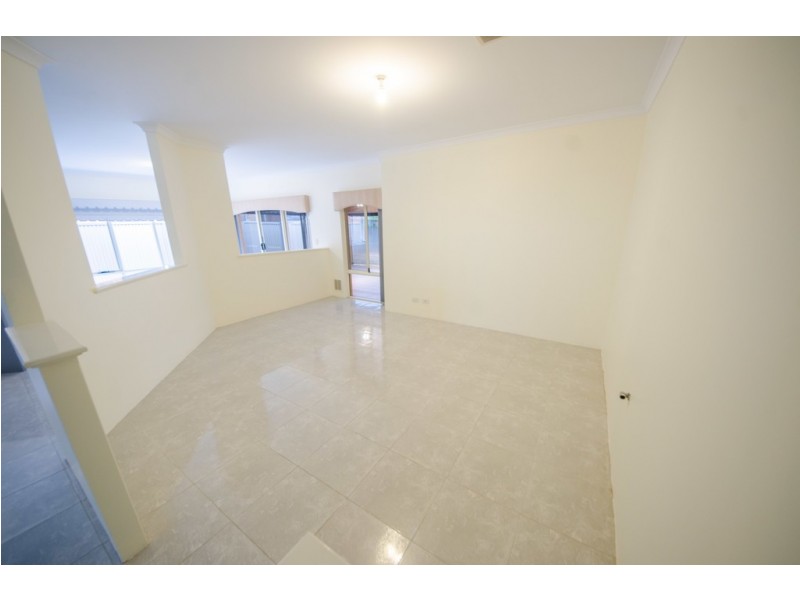 17 Millstream Drive, Southern River WA 6110