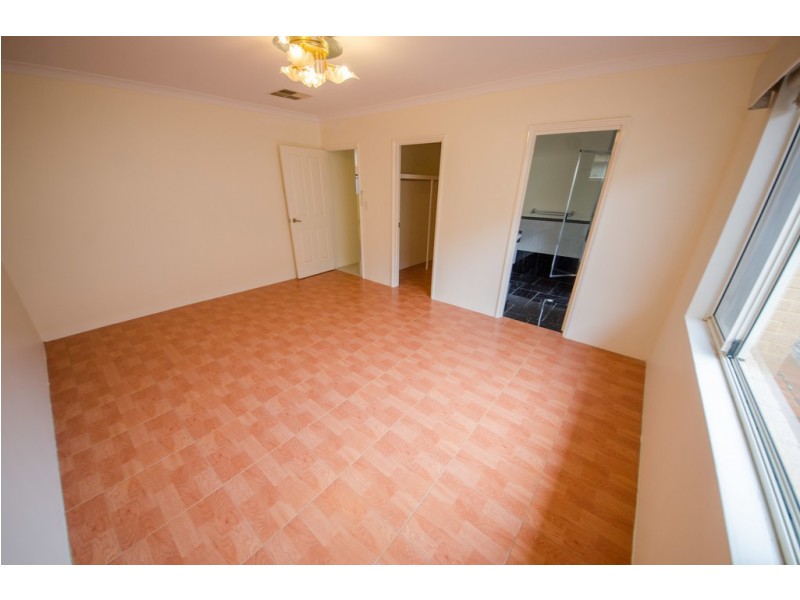 17 Millstream Drive, Southern River WA 6110