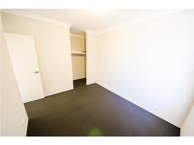 9 Tullis Grove, Southern River WA 6110