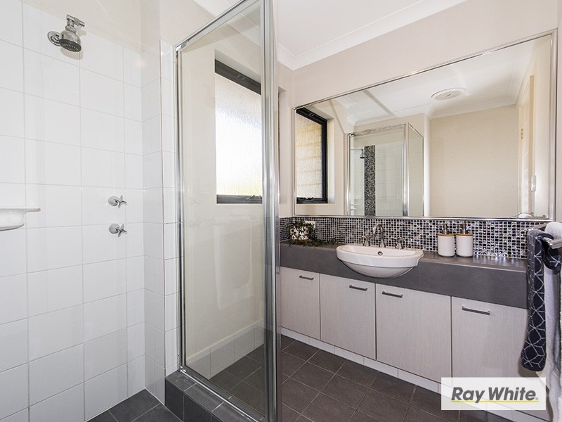 5 Darter Way, Harrisdale WA 6112