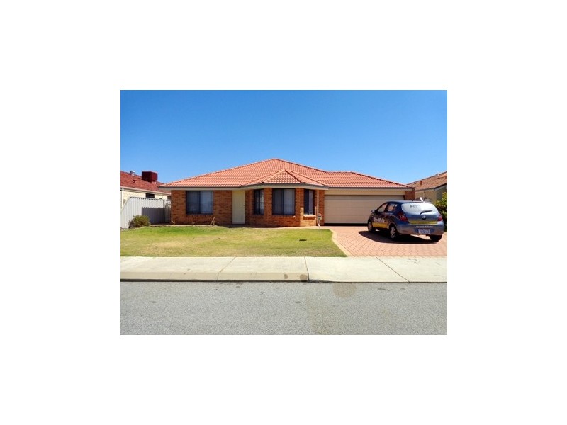 32 Totara Avenue, Canning Vale WA 6155