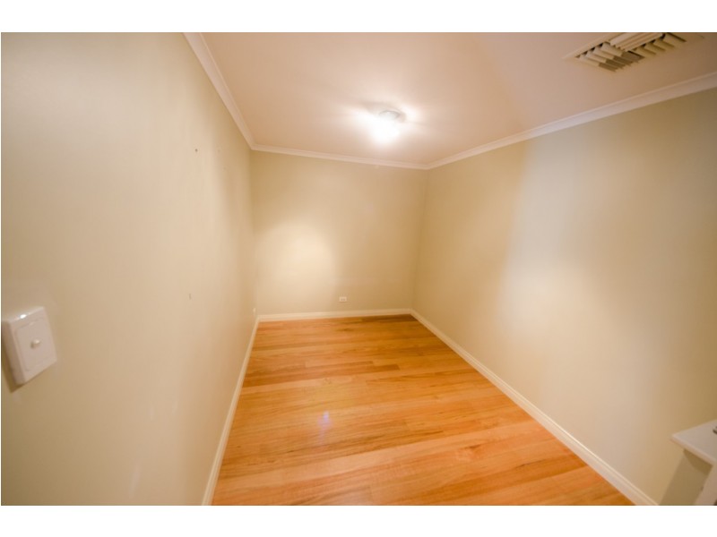 256 Boardman Road, Canning Vale WA 6155