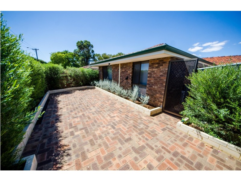 31 Dealy Close, Cannington WA 6107