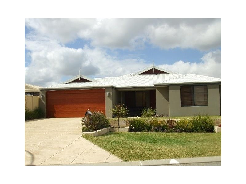 11 Dalyup Road, Southern River WA 6110