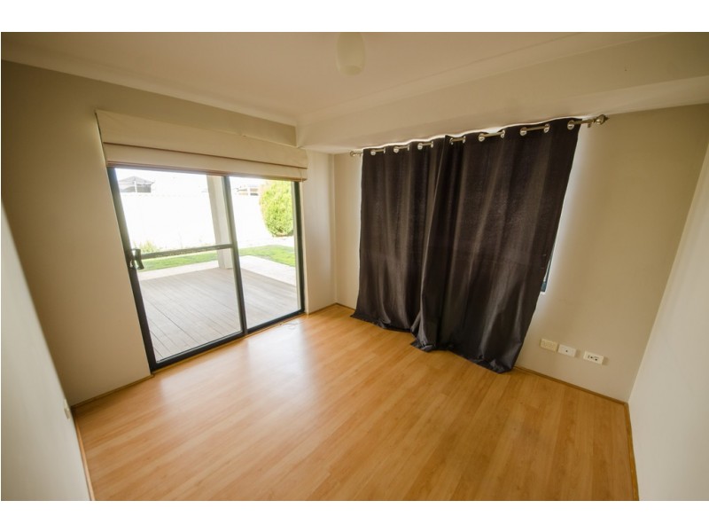 11 Dalyup Road, Southern River WA 6110