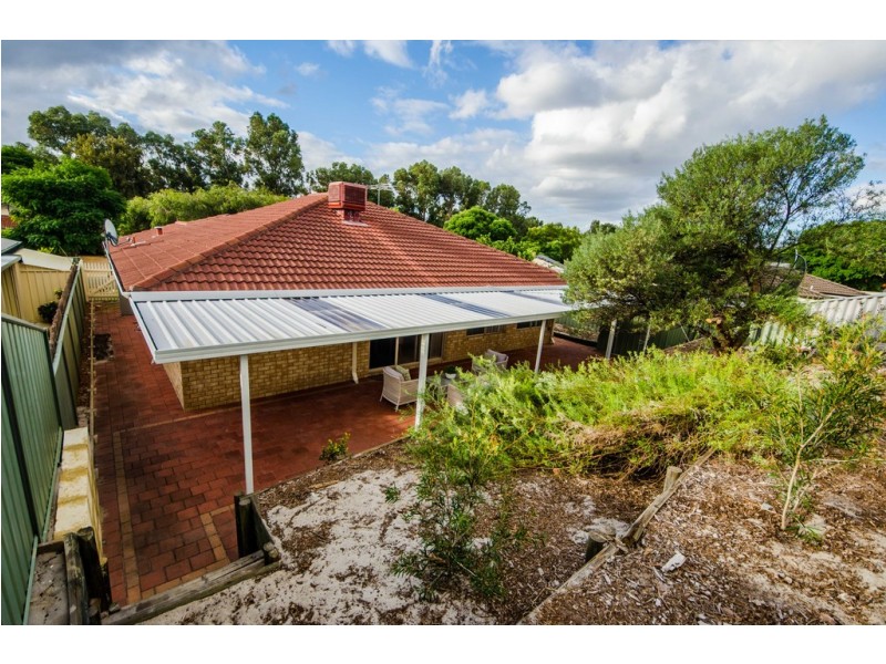 6 Woodspring Trail, Canning Vale WA 6155