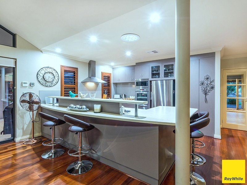 153 Wright Road, Harrisdale WA 6112