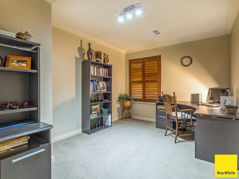 153 Wright Road, Harrisdale WA 6112