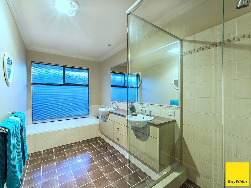 153 Wright Road, Harrisdale WA 6112