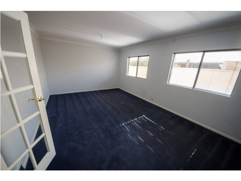 28 Parkview Drive, Southern River WA 6110