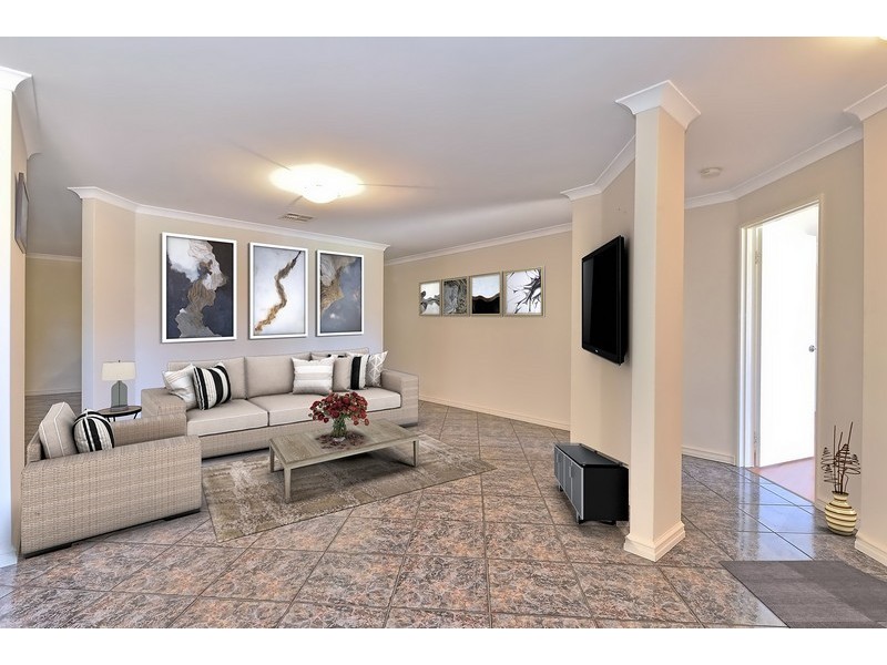 17 Froudist Circle, Southern River WA 6110