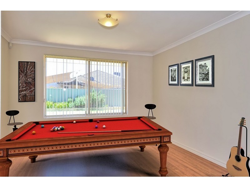 17 Froudist Circle, Southern River WA 6110