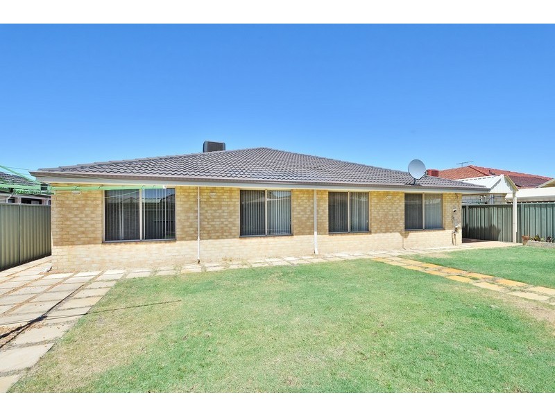 17 Froudist Circle, Southern River WA 6110