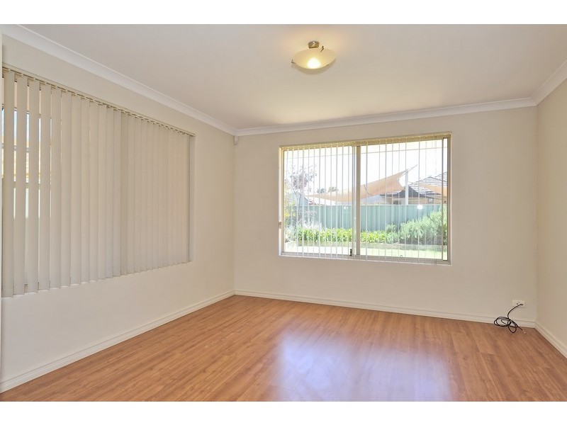 17 Froudist Circle, Southern River WA 6110