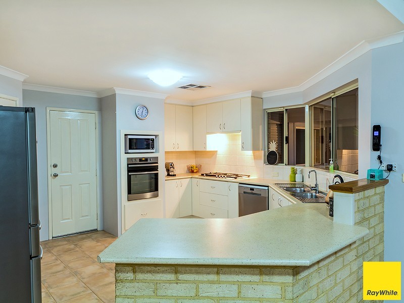 23 Piesley Promenade, Canning Vale WA 6155