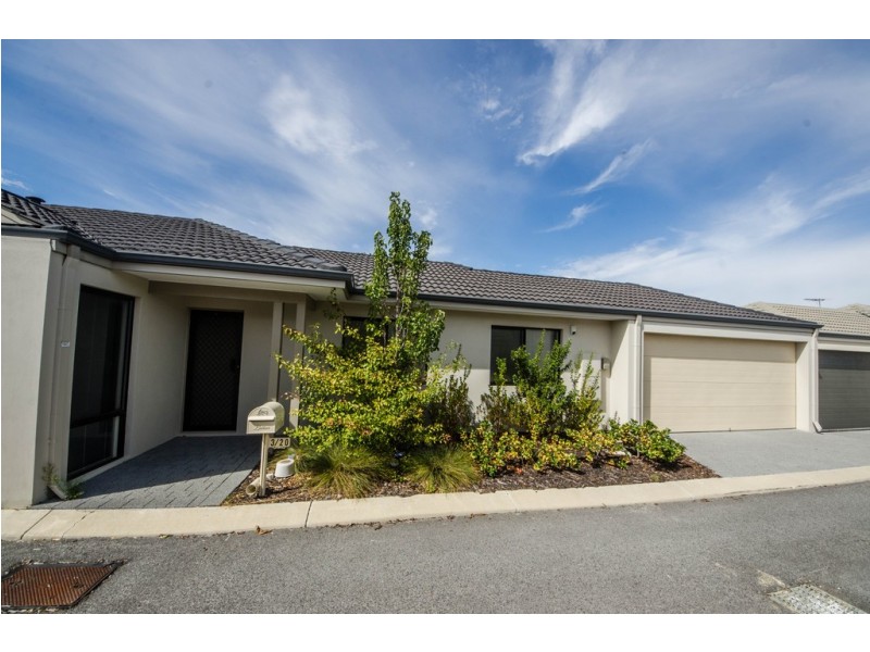 3/20 Heaney Way, Canning Vale WA 6155