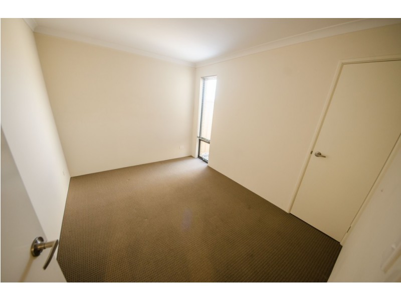 3/20 Heaney Way, Canning Vale WA 6155