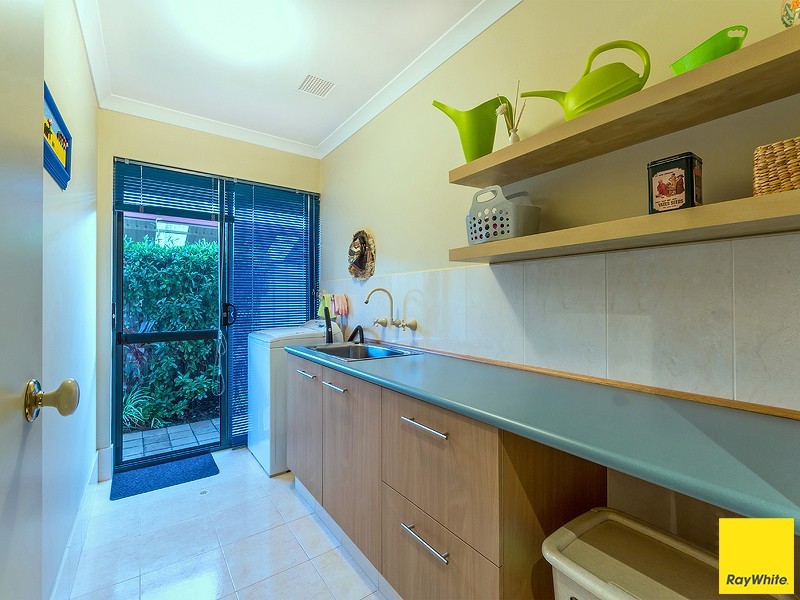 29 Lomandra Drive, Canning Vale WA 6155