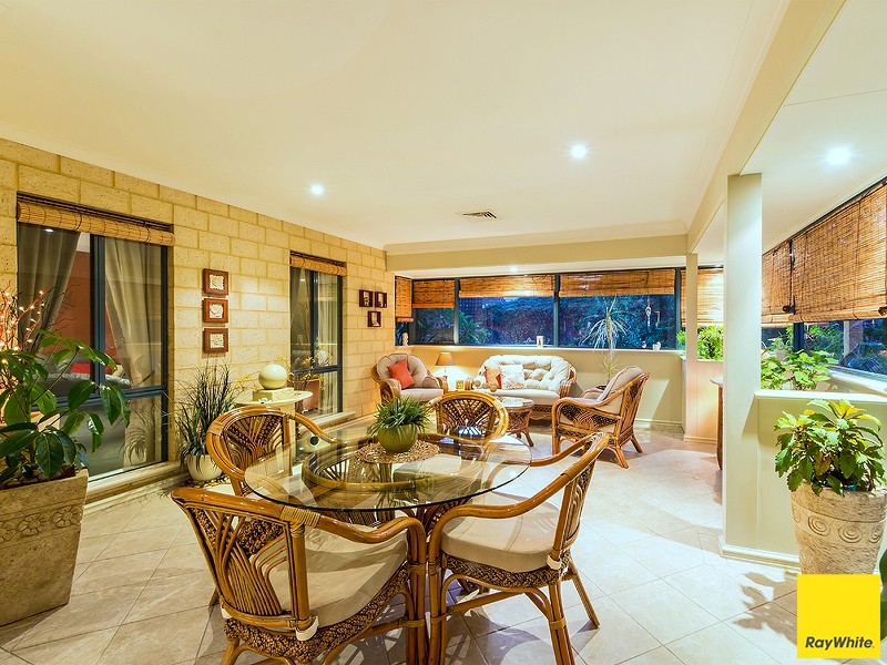 29 Lomandra Drive, Canning Vale WA 6155
