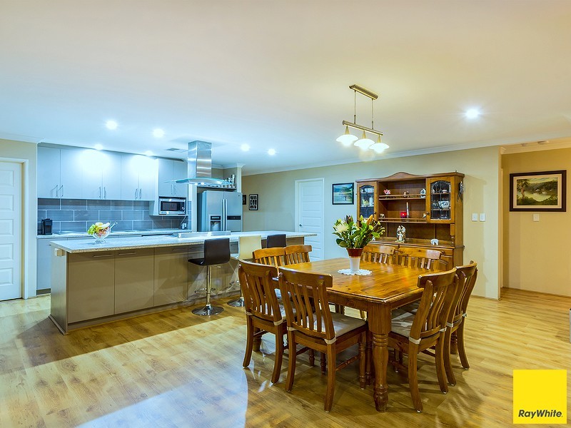 11 Tenterfield Green, Harrisdale WA 6112