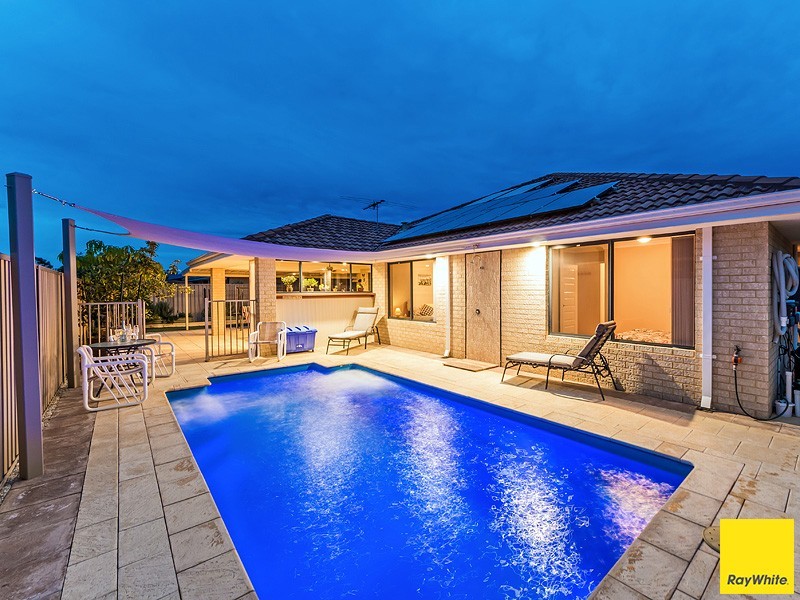 11 Tenterfield Green, Harrisdale WA 6112