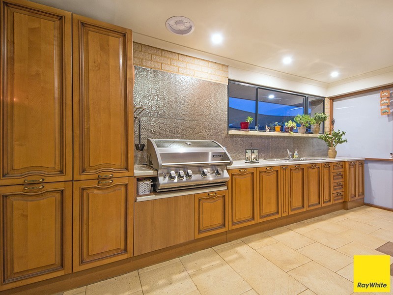 11 Tenterfield Green, Harrisdale WA 6112