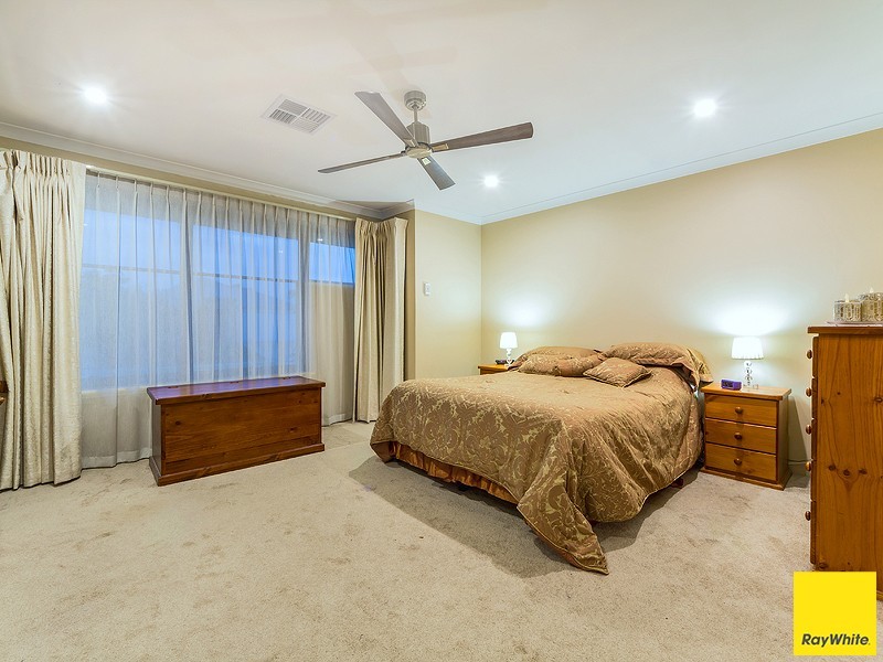 11 Tenterfield Green, Harrisdale WA 6112