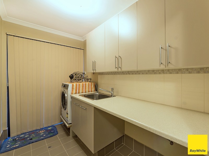 11 Tenterfield Green, Harrisdale WA 6112