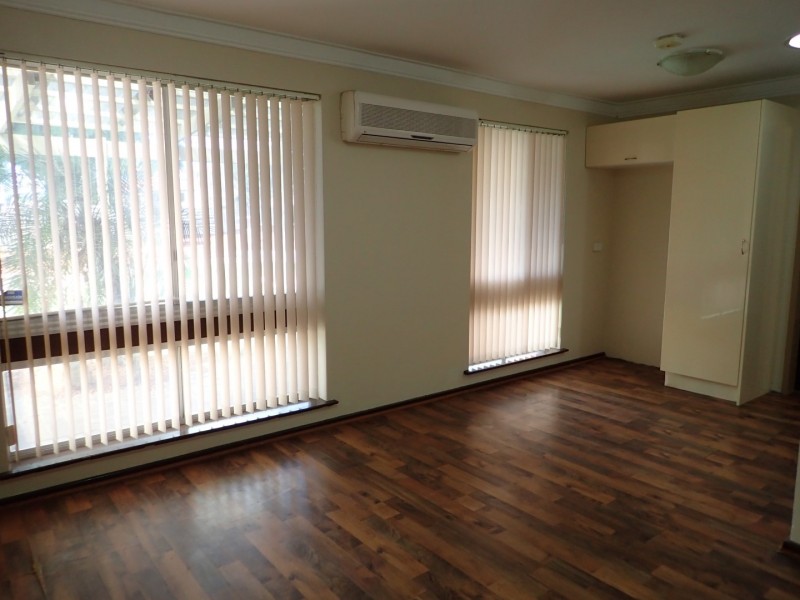 59 Murchison Way, Gosnells WA 6110