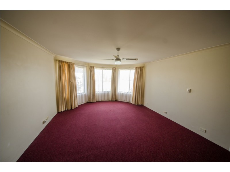 17 Stainsby Turn, Canning Vale WA 6155