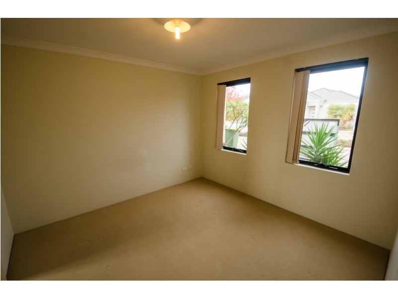 7/26 Churchill Green, Canning Vale WA 6155