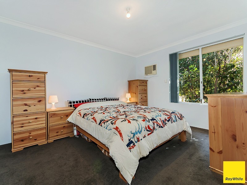 156 Harpenden Street, Huntingdale WA 6110