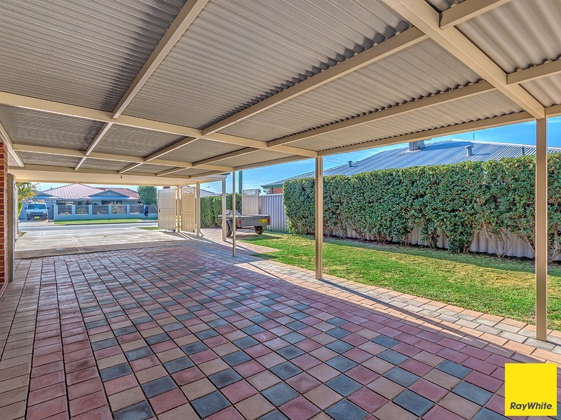 156 Harpenden Street, Huntingdale WA 6110