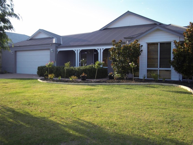 9 Nornalup Close, Aubin Grove WA 6164