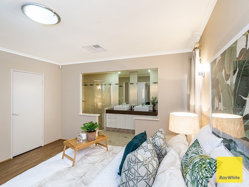 19 Waten Place, Canning Vale WA 6155