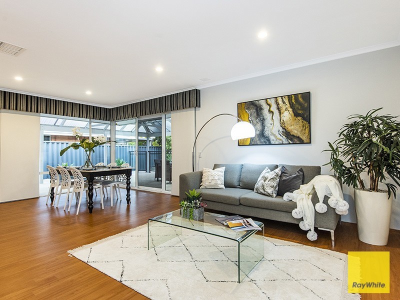 19 Waten Place, Canning Vale WA 6155