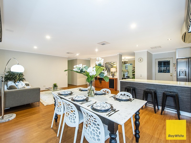 19 Waten Place, Canning Vale WA 6155