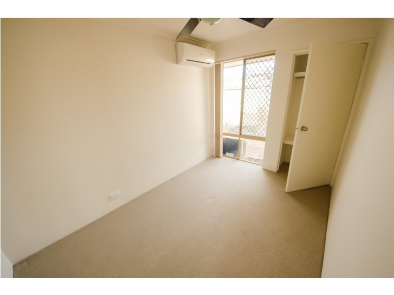 23 Explorer Drive, Thornlie WA 6108