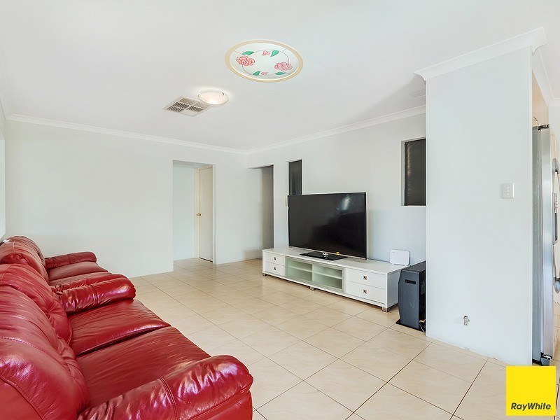 19 Froudist Circle, Southern River WA 6110