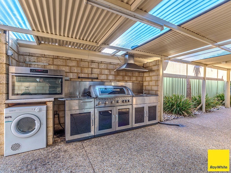 19 Froudist Circle, Southern River WA 6110