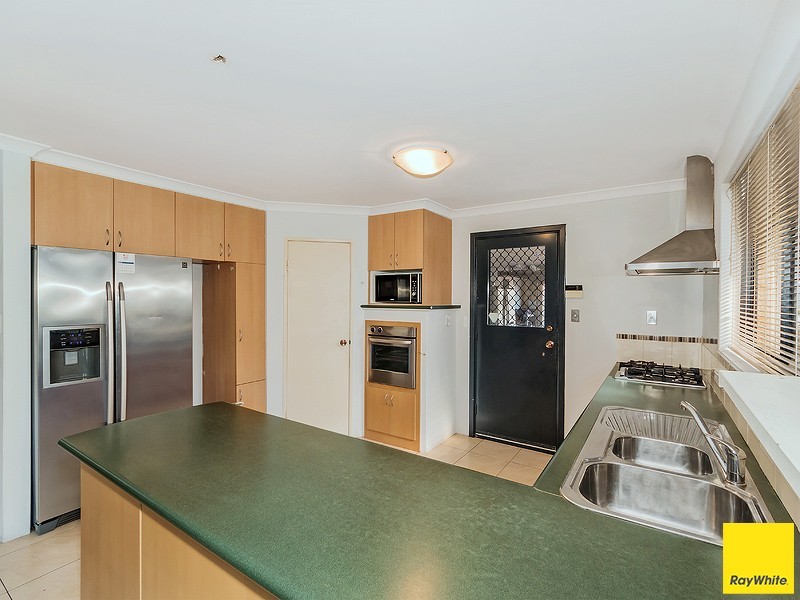 19 Froudist Circle, Southern River WA 6110